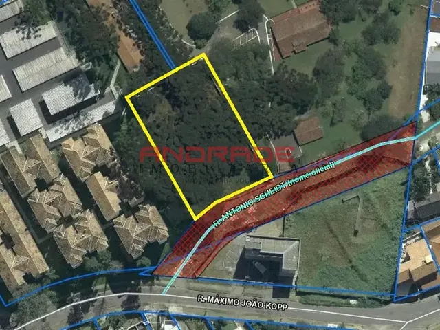Terreno com 1950m², à venda, no bairro Santa Cândida em Curitiba