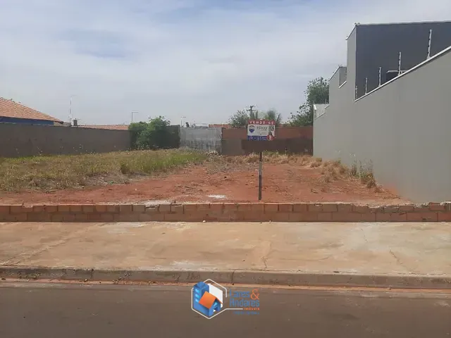 Terreno com 431m² 1 quarto e 1 banheiro, à venda, no bairro Jardim Morada Nova em Jaboticabal