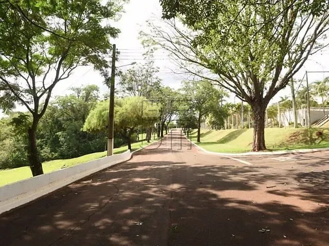 Terreno com 2500m², à venda, no bairro Jardim União em Cambé