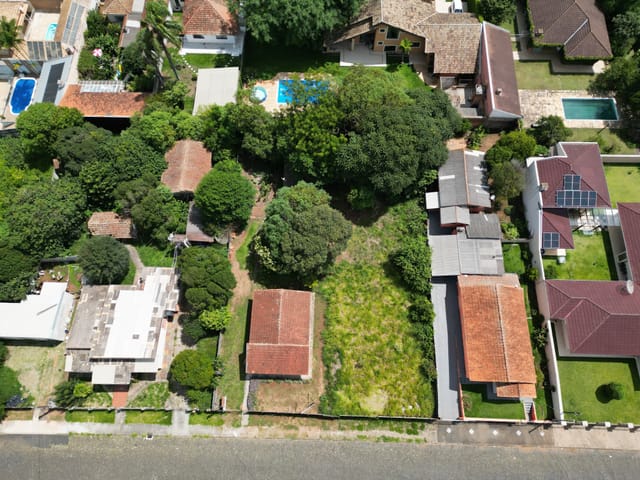 Foto do Terreno - Terreno à venda frente para praça com 660M², Jardim Carvalho, Ponta Grossa - PR | Adquira Imóveis