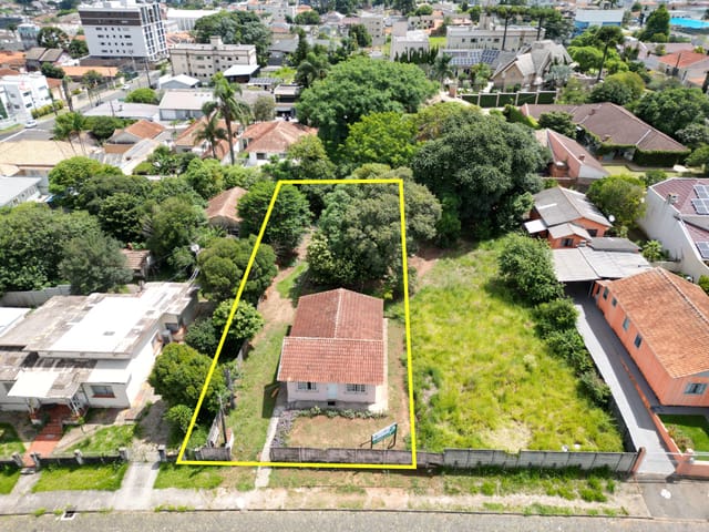 Foto do Terreno - Terreno à venda frente para praça com 660M², Jardim Carvalho, Ponta Grossa - PR | Adquira Imóveis