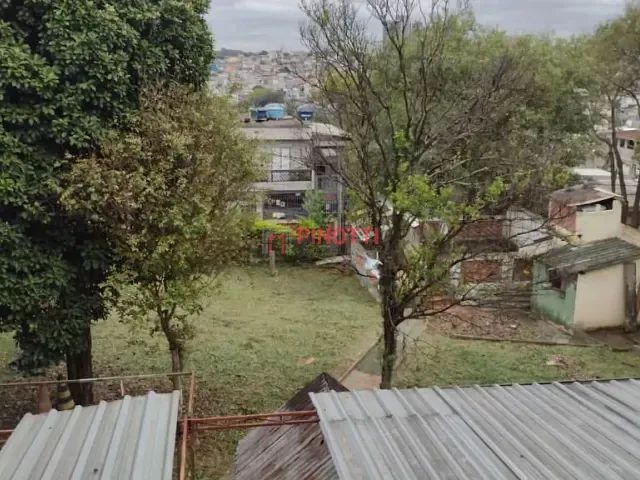 Terreno à venda, no bairro Taboão em Diadema