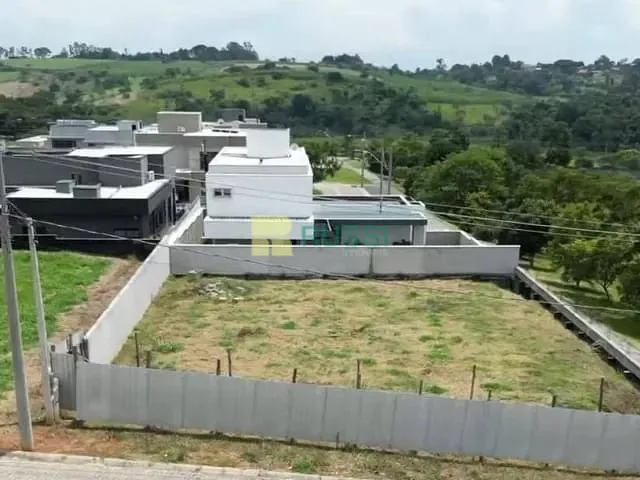 Terreno com 641m², à venda, no bairro Piedade em Caçapava
