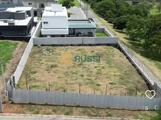 Terreno com 641m², à venda, no bairro Piedade em Caçapava