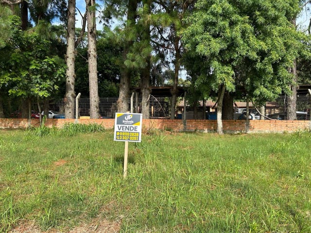 Terreno com 252m², à venda, no bairro Las Acácias em Pelotas