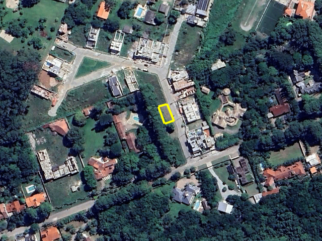 Terreno com 252m², à venda, no bairro Las Acácias em Pelotas