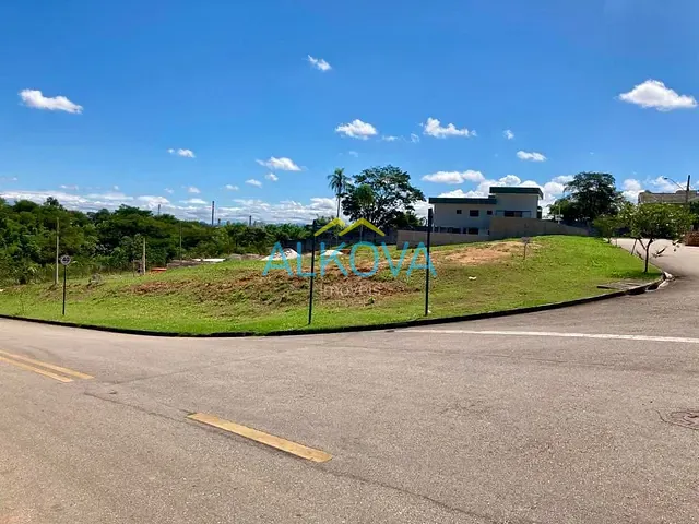 Terreno com 486m², à venda, no bairro Condomínio Terras do Vale em Caçapava
