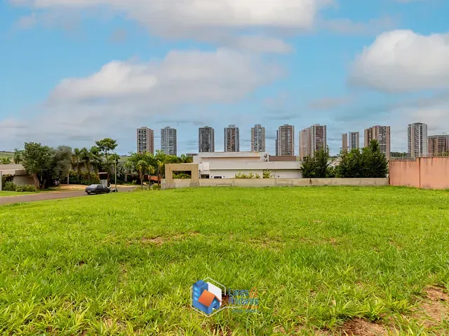 Terreno com 695m² 1 quarto e 1 banheiro, à venda, no bairro Jardim Olhos D´Água I em Ribeirão Preto