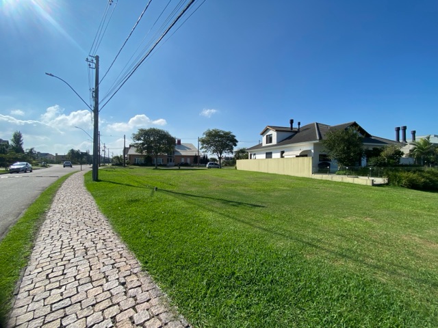 Terreno com 570m², à venda, no bairro São Gonçalo em Pelotas