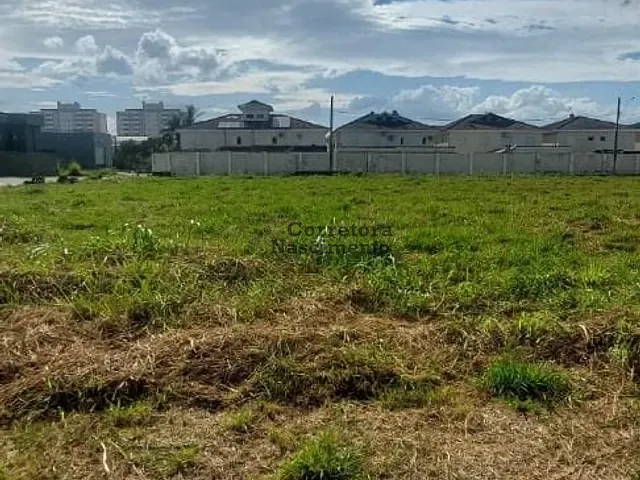 Terreno com 359m², à venda, no bairro Jardim Santa Maria em Jacareí