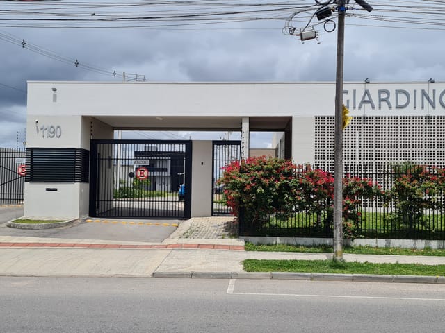 Terreno com 239m², à venda, no bairro Ipê em São José dos Pinhais