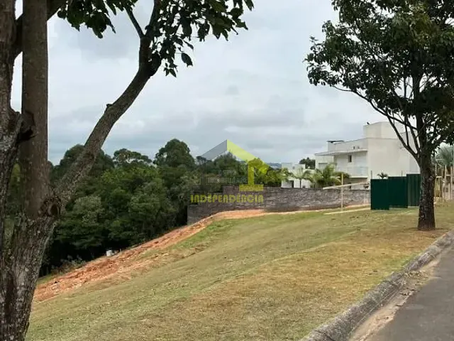 Terreno com 595m², à venda, no bairro Condomínio Ville de France em Itatiba