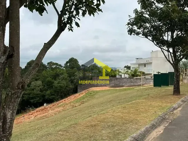 Terreno com 595m², à venda, no bairro Condomínio Ville de France em Itatiba