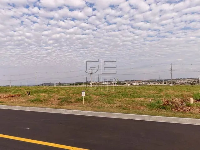 Terreno com 318m², à venda, no bairro Jardim Morumbi em Londrina