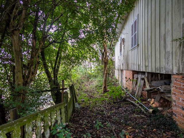 Terreno com 583m², à venda, no bairro Mercês em Curitiba