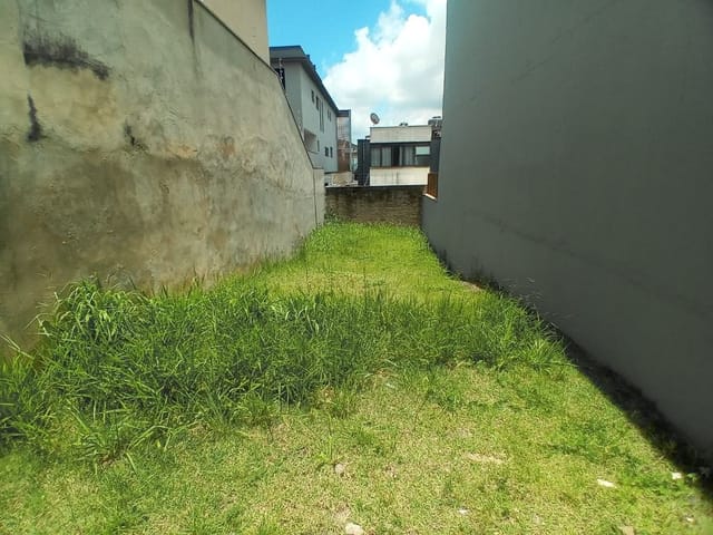 Terreno com 135m², à venda, no bairro Novo Osasco em Osasco