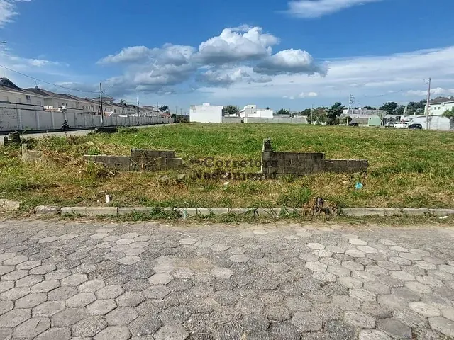 Terreno com 300m², à venda, no bairro Jardim Santa Maria em Jacareí