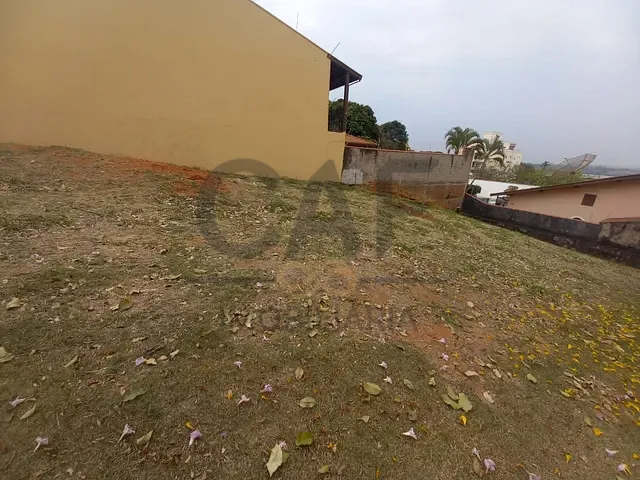Terreno com 265m², à venda, no bairro Jardim Imperial em Jaguariúna