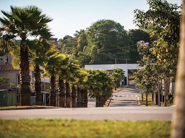 Terreno com 506m², à venda, no bairro Jardim Colibri em Embu das Artes