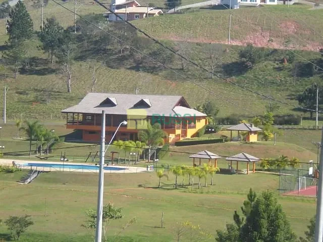 Terreno com 1001m², à venda, no bairro Tapanhão em Jambeiro