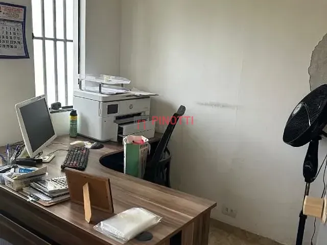 Terreno à venda, no bairro Vila Pires em Santo André