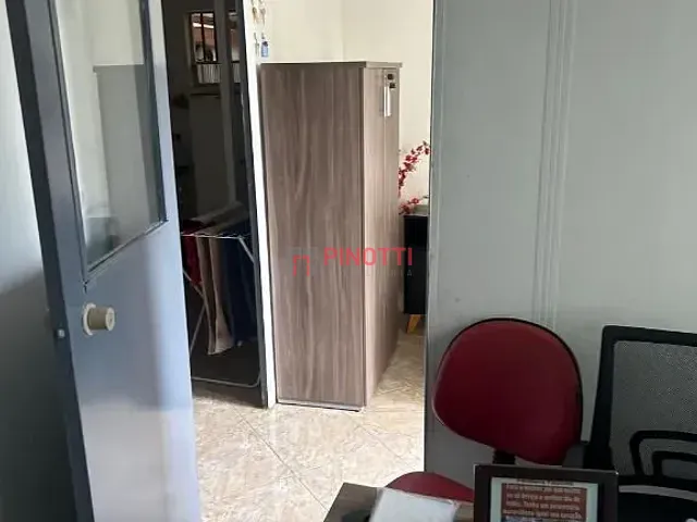 Terreno à venda, no bairro Vila Pires em Santo André