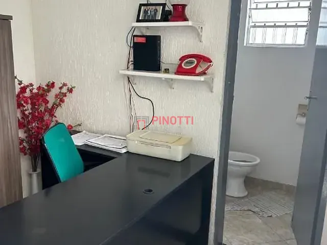 Terreno à venda, no bairro Vila Pires em Santo André