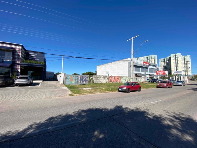 Terreno com 600m², à venda, no bairro Areal em Pelotas