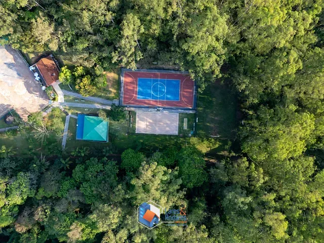 Terreno com 616m² 1 quarto e 1 banheiro, à venda, no bairro Loteamento Capital Ville em Jundiaí