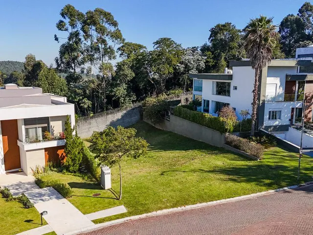 Terreno com 736m², à venda, no bairro Tamboré em Santana de Parnaíba