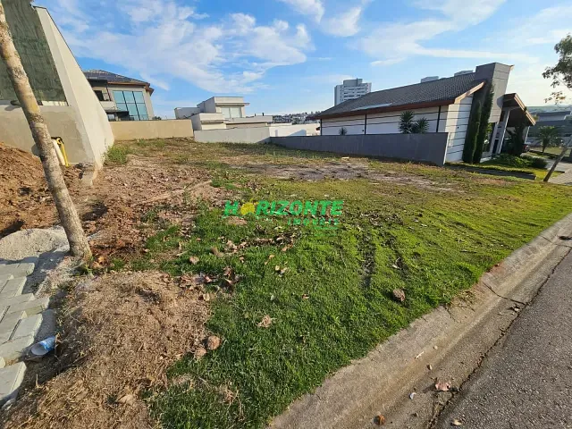 Terreno com 600m², à venda, no bairro urbanova em São José dos Campos