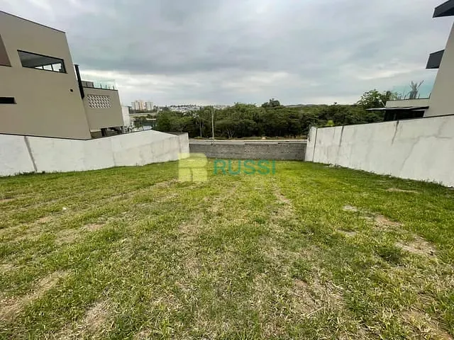 Terreno com 715m², à venda, no bairro Urbanova em São José dos Campos