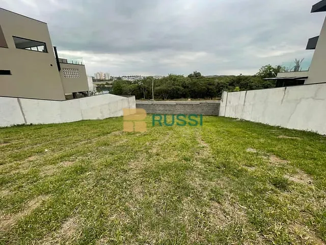 Terreno com 715m², à venda, no bairro Urbanova em São José dos Campos