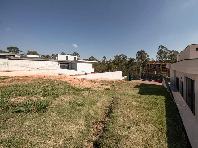 Terreno com 420m², à venda, no bairro Tamboré em Santana de Parnaíba