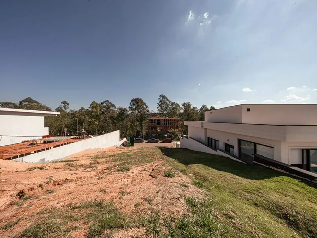 Terreno com 420m², à venda, no bairro Tamboré em Santana de Parnaíba