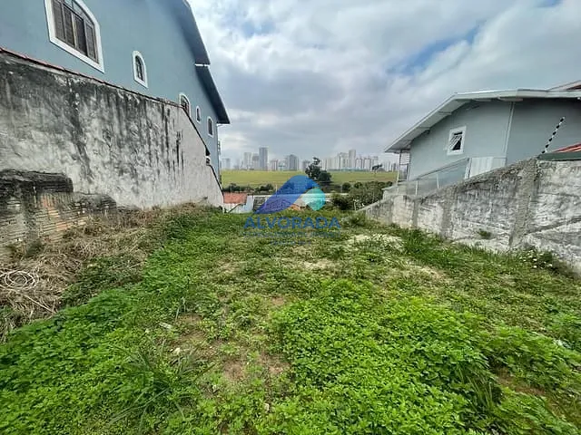 Terreno com 250m², à venda, no bairro Jardim das Indústrias em São José dos Campos