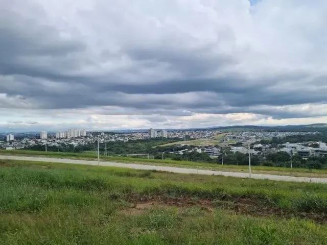 Terreno com 348m², à venda, no bairro Urbanova em São José Dos Campos