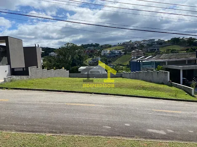 Terreno com 800m², à venda, no bairro Bairro Itapema em Itatiba