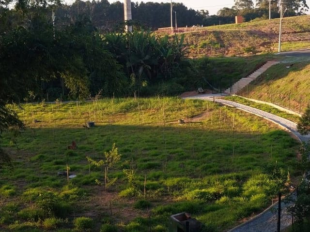 Terreno com 141m², à venda, no bairro Parque Alexandre em Cotia