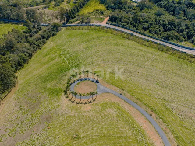 Terreno com 25000m², à venda, no bairro Almarias em Jarinu