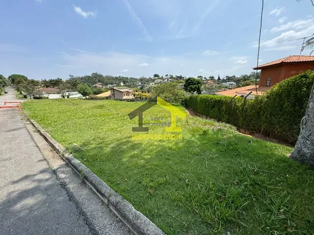 Terreno com 1785m², à venda, no bairro Ville Chamonix em Itatiba