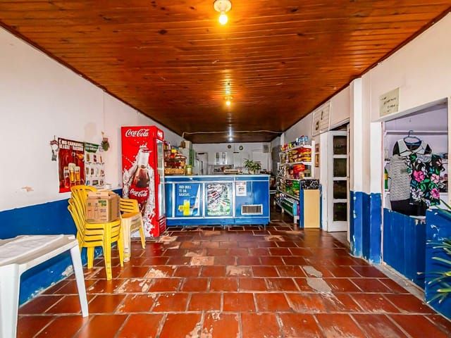 Terreno com 359m², à venda, no bairro Uberaba em Curitiba