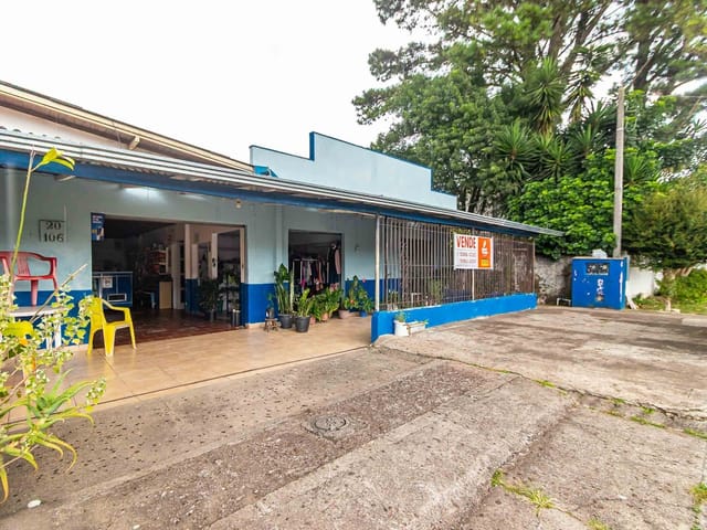 Terreno com 359m², à venda, no bairro Uberaba em Curitiba