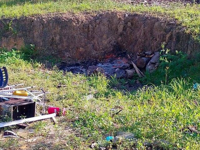 Terreno com 250m², à venda, no bairro Jardim São Luiz (Caucaia do Alto) em Cotia