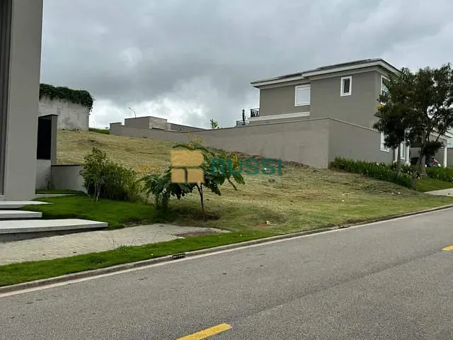 Terreno com 466m², à venda, no bairro Condomínio Residencial Alphaville II em São José dos Campos