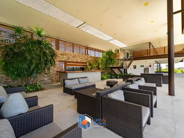Terreno com 651m² 1 quarto e 1 banheiro, à venda, no bairro Loteamento Residencial e Comercial Horto Florestal em Jundiaí