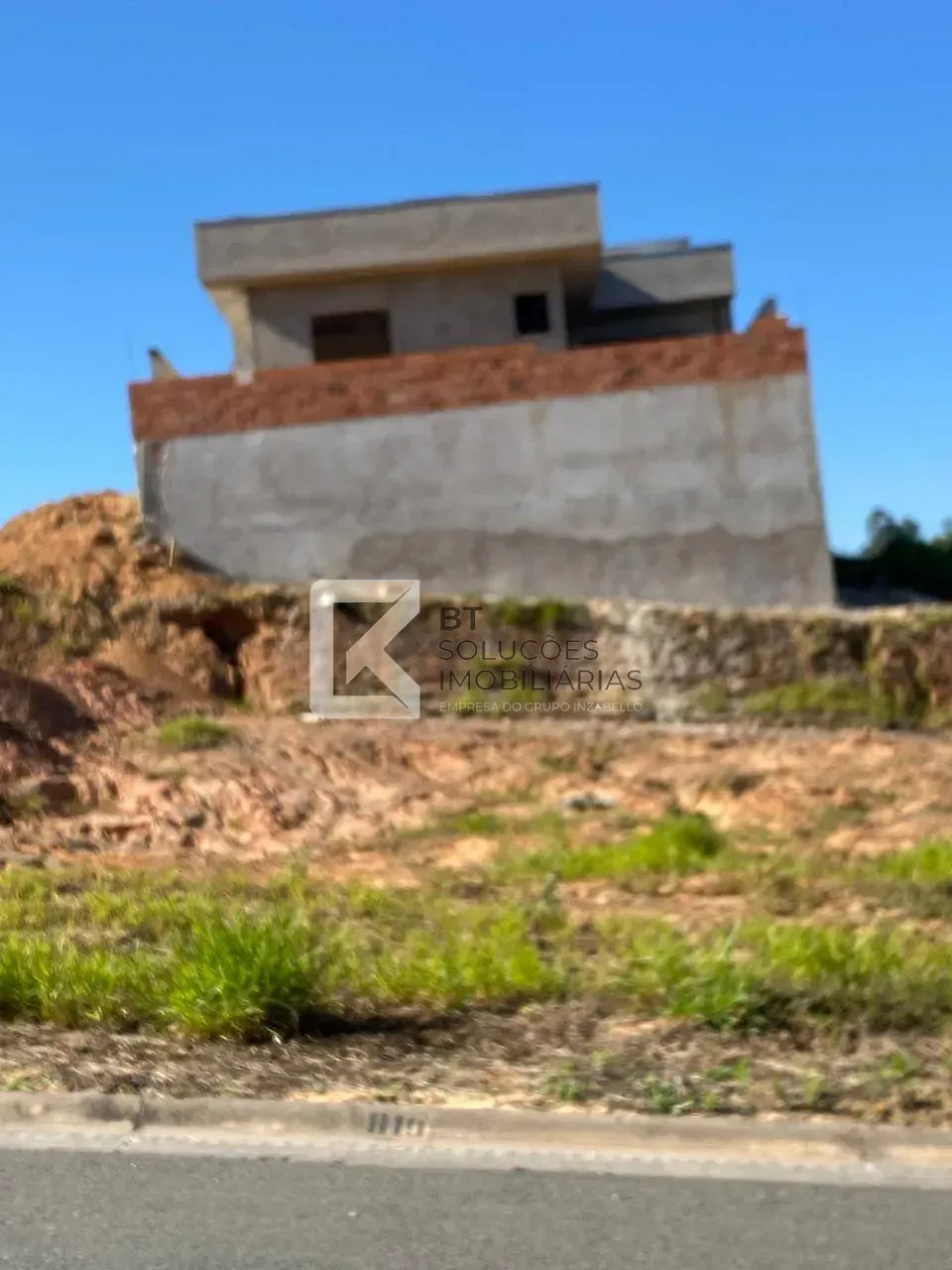 Terreno, 300 m² - Foto 1