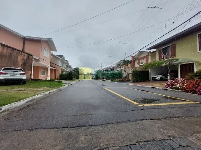 Terreno com 315m², à venda, no bairro Cidade Jardim em Jacareí