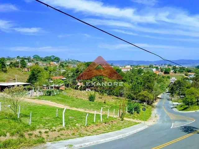 Terreno com 977m², à venda, no bairro Chácaras Pousada do Vale em São José dos Campos