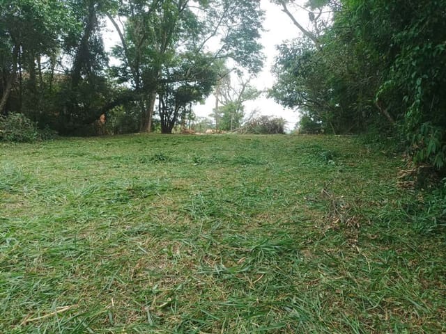 Terreno com 1871m², à venda, no bairro Chácara Represinha em Cotia